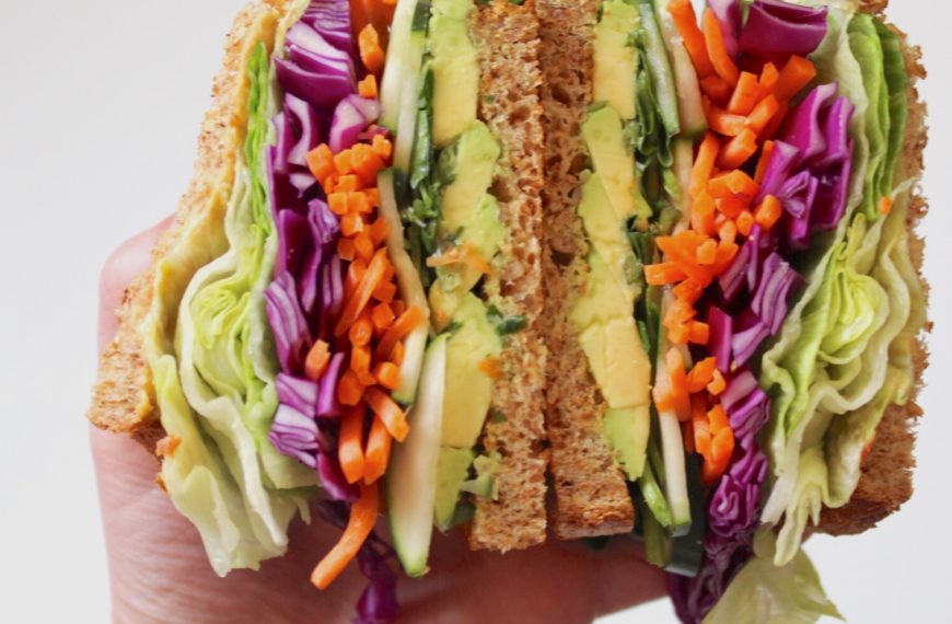 3 Ideas to Make Over Your Boring Lunch (Bonus: Hummus veggie sandwich)